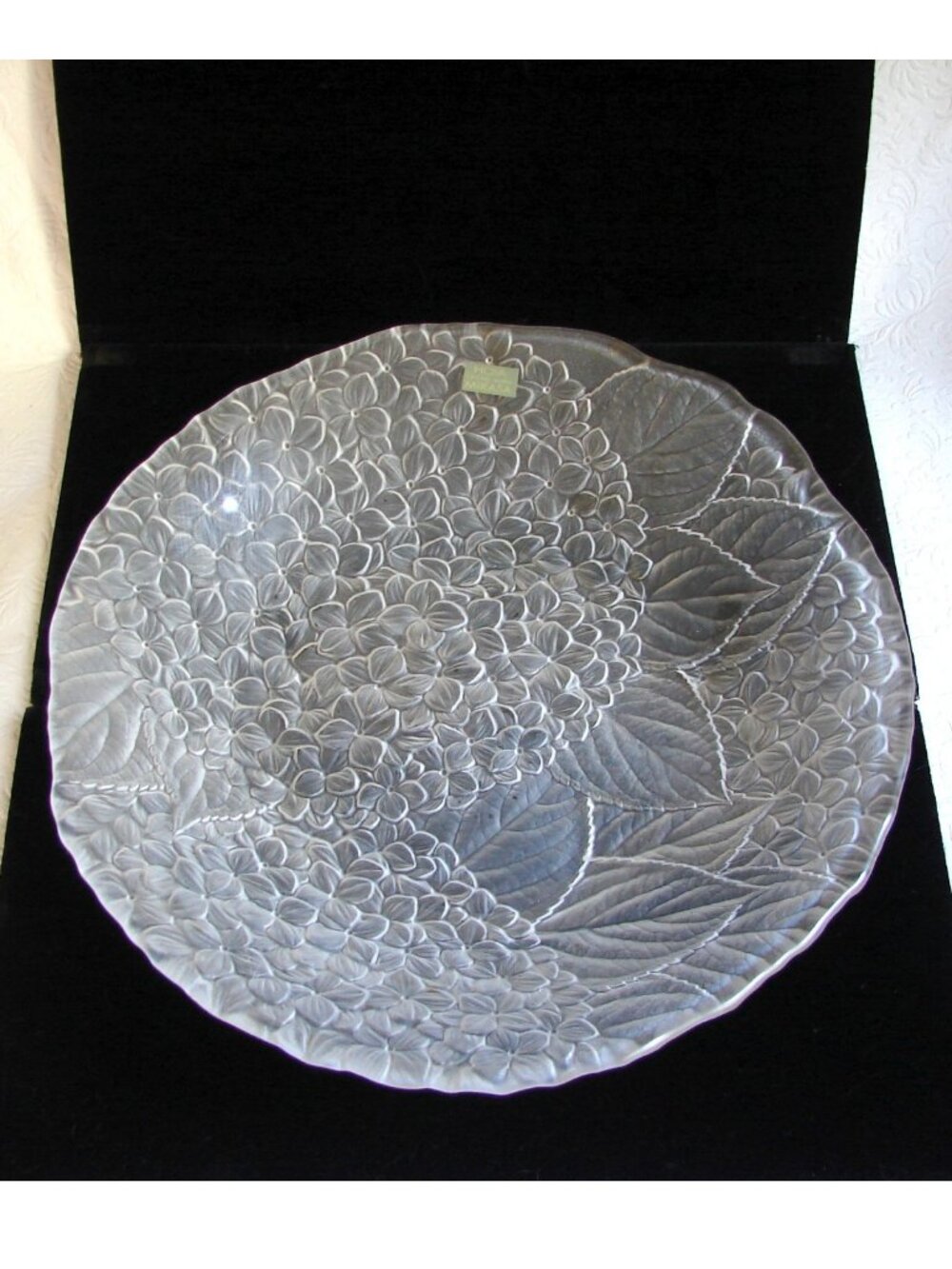 Rare Hoya/Mikasa Crystal 12.5" Console/Serving BOWL, Frosted Hydrangea, Japan